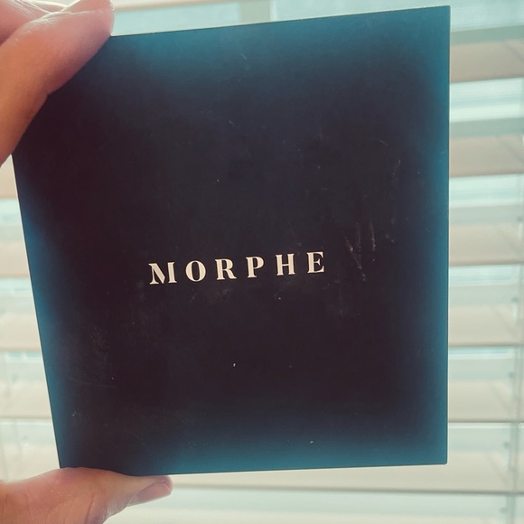 Morphe, Artistry Eyeshadow Pallete,”Just A Crush” - Picture 2 of 5